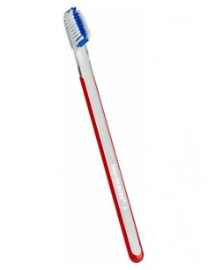 Taumarin Spazzolino Ortodontico Con Antibatterico