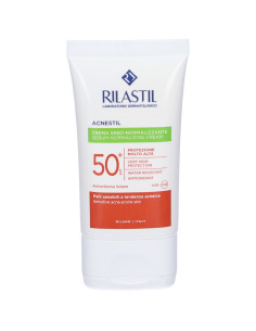 Rilastil Acnestil Crema Sebo Normalizzante Solare SPF 50+ Viso 40ml